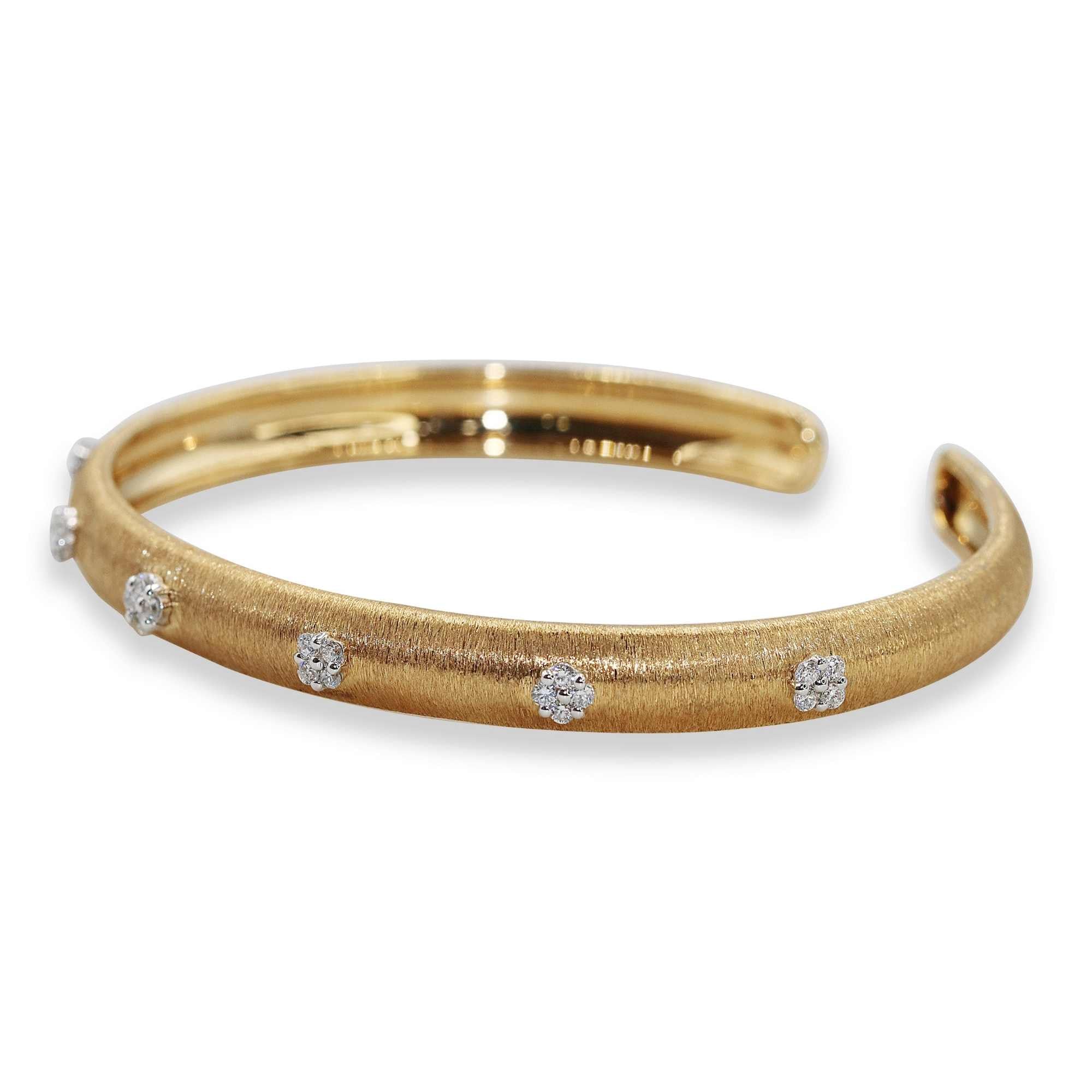 Macri Classica Rose Gold Bangle For Women