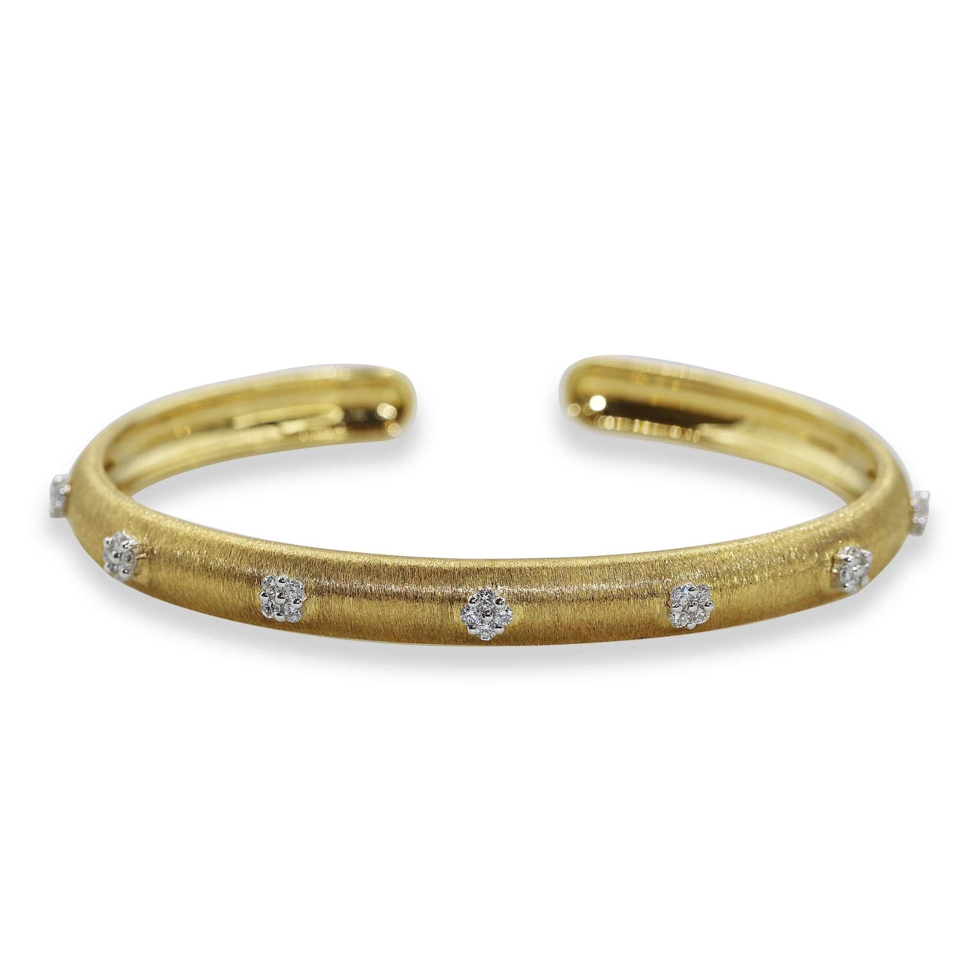 Macri Classica Yellow Gold Bangle For Women