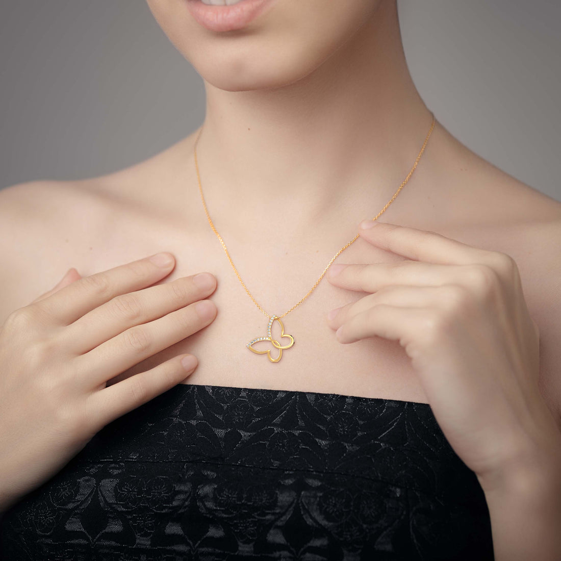 قلادة الفراشة الماسية | Eva-Gems