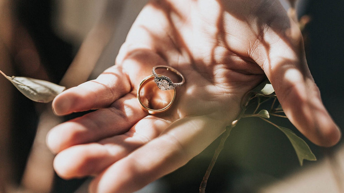 How to Match a Wedding Ring to an Engagement Ring