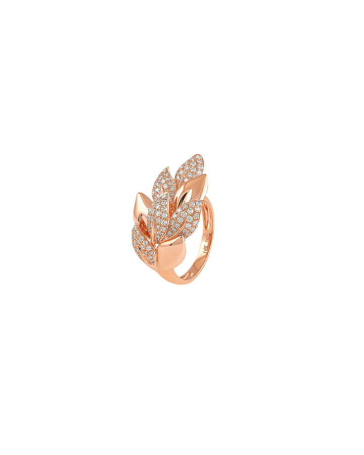 diamond ring dubai, luxury diamond ring, engagement ring dubai, dubai jewelry, jewelry store near me, rose gold diamond ring.

