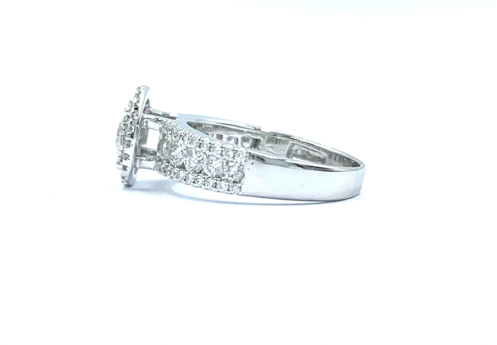 Buy Custom Diamond Ring