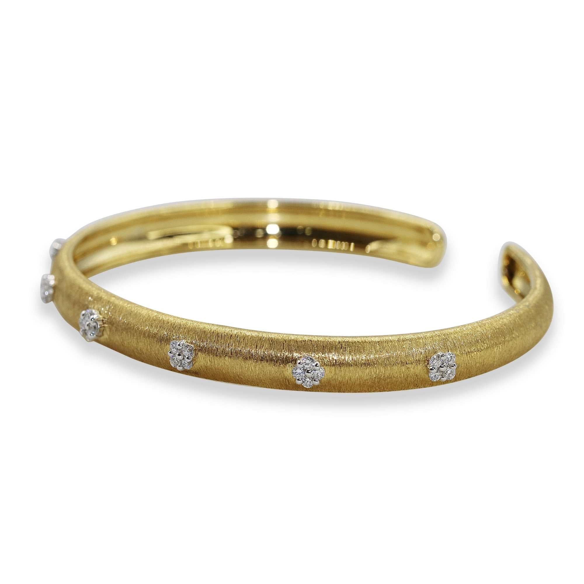 Macri Classica Yellow Gold Bangle For Women