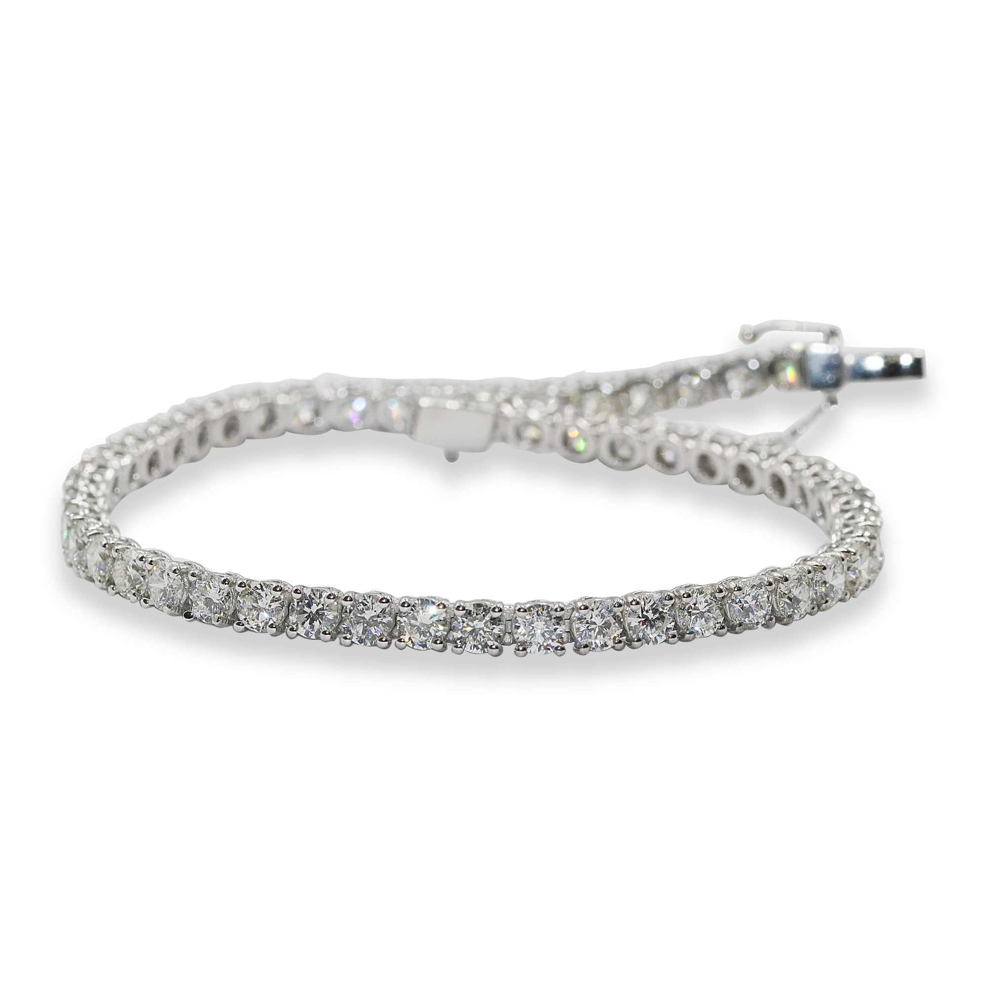 سوار تنس دائري الطبقات